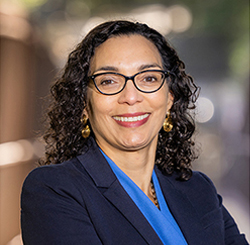 Barbara Krauthamer headshot